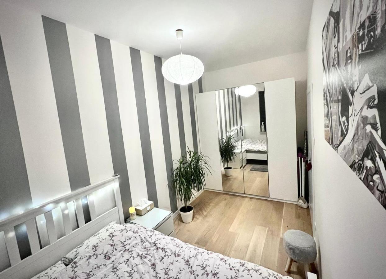 Apartment Jazz コンスタンチン＝イェジオルナ エクステリア 写真