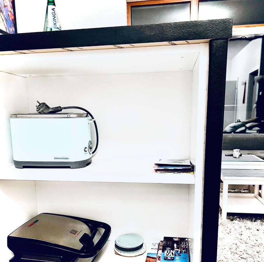 Apartment Jazz コンスタンチン＝イェジオルナ エクステリア 写真